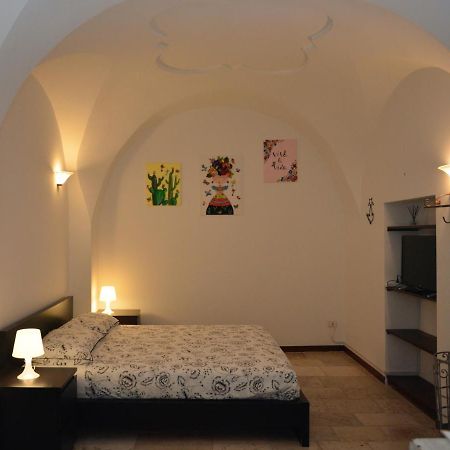 Frida Accogliente Casa In Pietra Vila Putignano Exterior foto